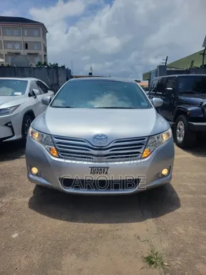 Toyota Venza AWD 2010 Silver