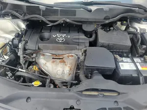 Toyota Venza AWD 2010 Silver