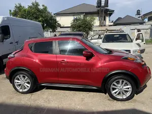 Nissan Juke 2016 Red