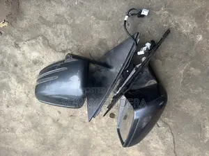 C300 Side Mirror Set Direct Tokunbo