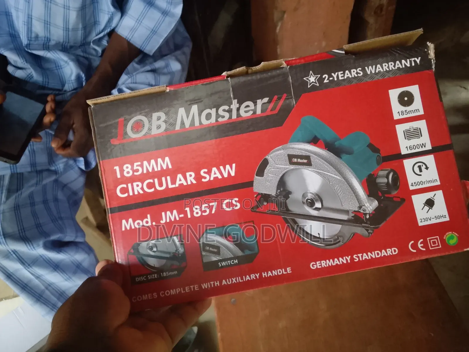 Job Master Circular Saw Machine