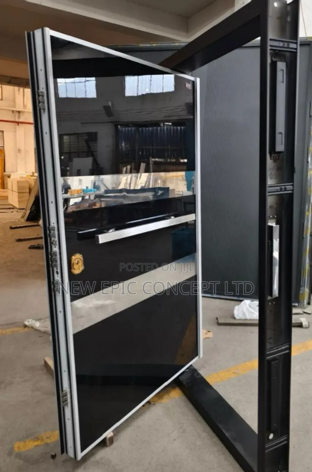 High Quality Pivot Security Entrance Door
