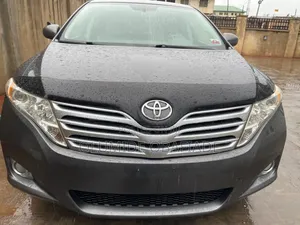 Toyota Venza V6 2010 Gray