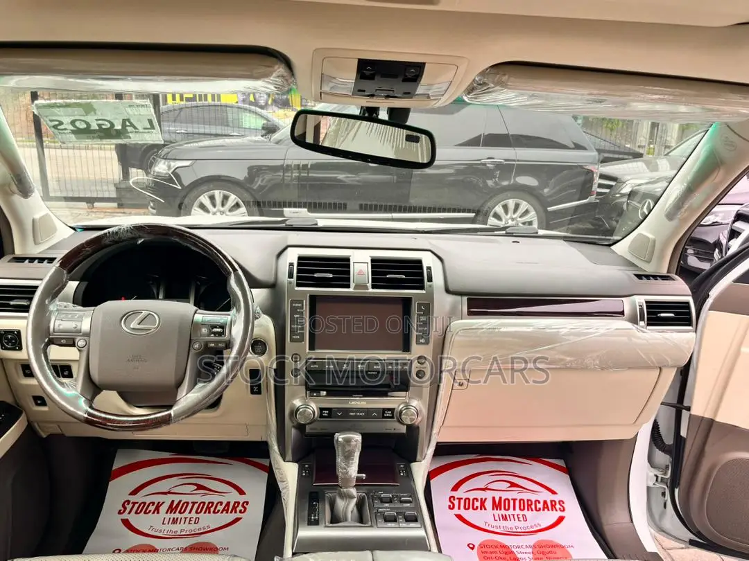 Lexus GX 2014 White