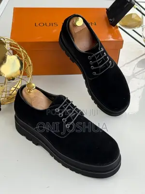 Corporate Shoe in Store
