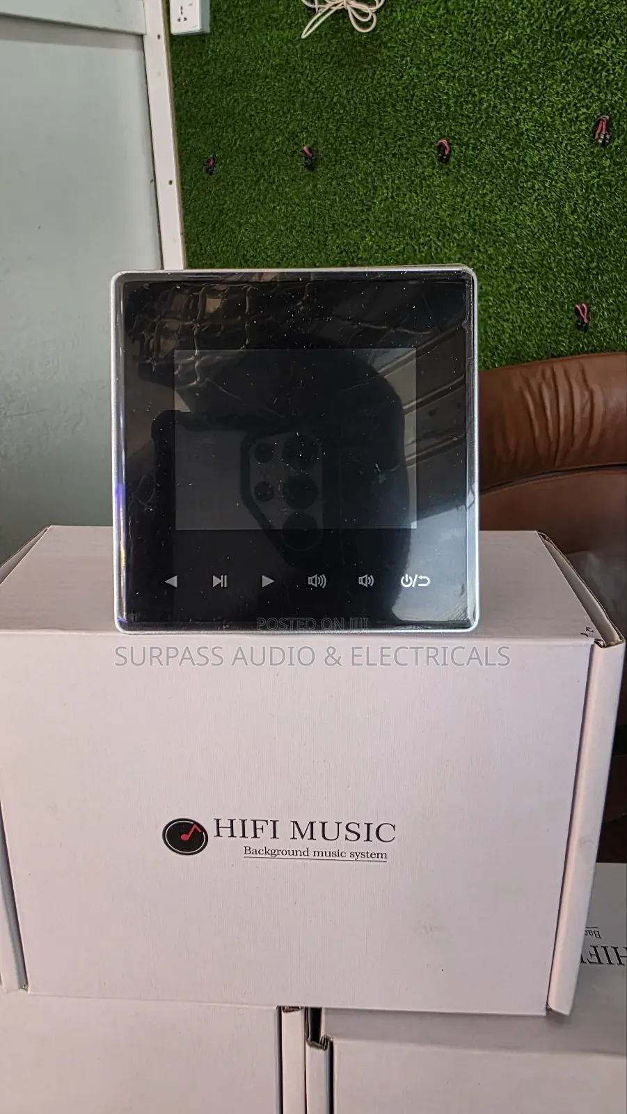 Smart Wall Amplifier