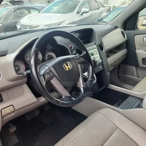 Honda Pilot 2010 Gray