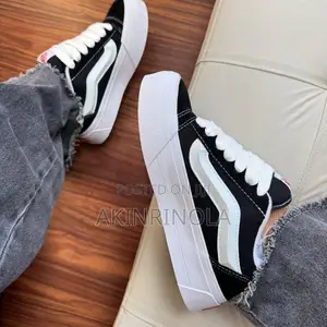 Vans Original Sneakers