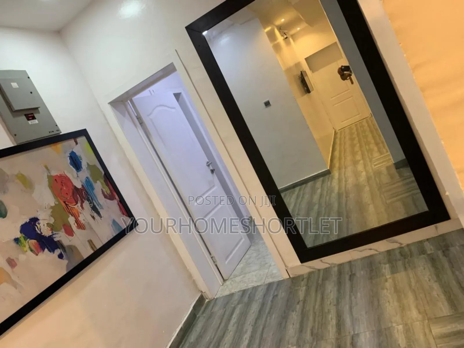 Luxury 4 Bedroom Duplex With Table Socker