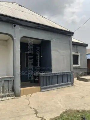 20bdrm Block of Flats in Agip Estate Phc, Port-Harcourt for sale