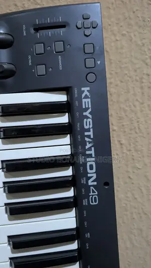 Keystation 49 Studio Midi Keyboard
