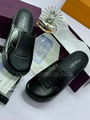 Quality Half Shoe Available in Both Brands