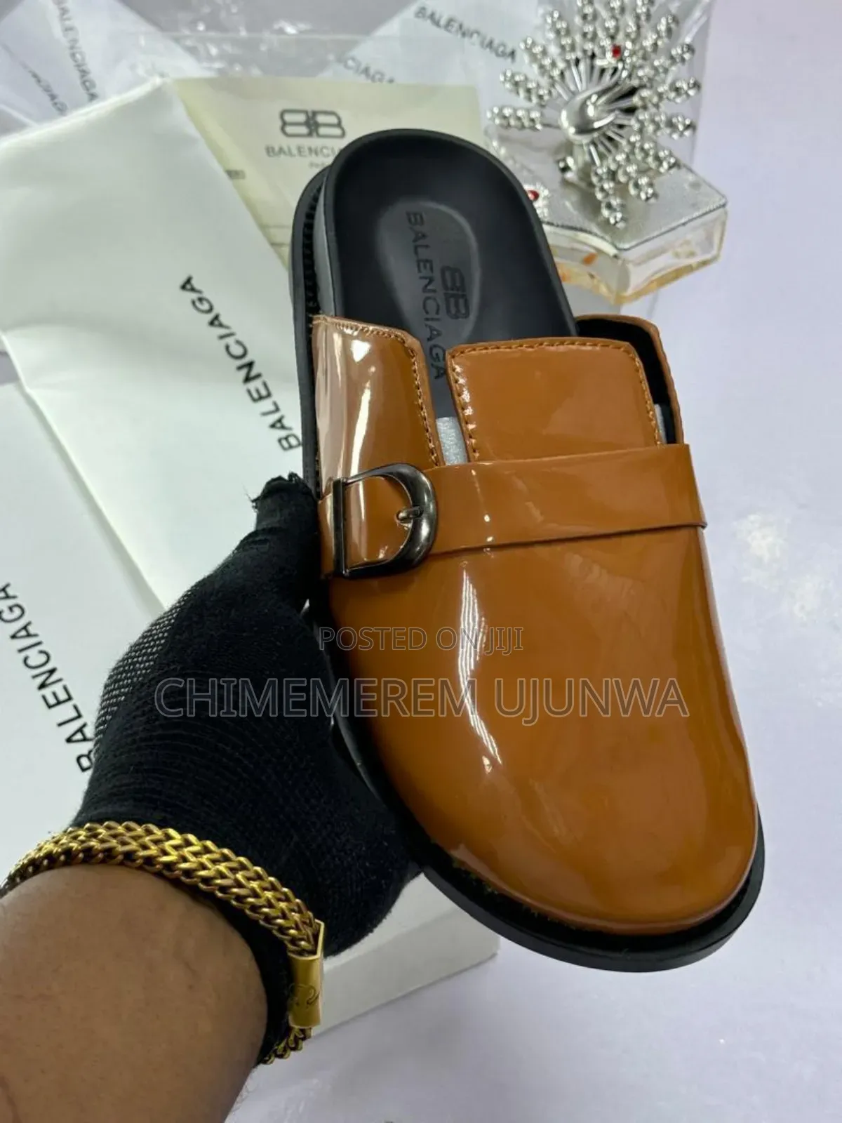 Quality Half Shoe Available in Both Brands