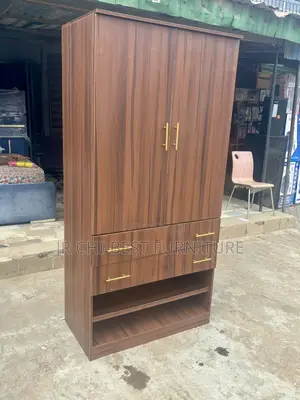 Well-Made 6ft by 3ft HDF Wooden Wardrobe