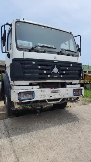 Clean Foreign Used Mercedes Benz Truck