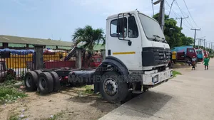 Clean Foreign Used Mercedes Benz Truck