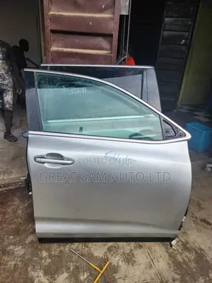 Toyota Highlander 2016 Model Complete Door Front Right