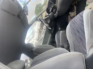 Toyota Previa 2000 Blue