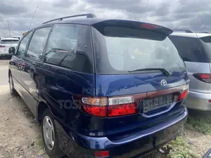 Toyota Previa 2005 Blue