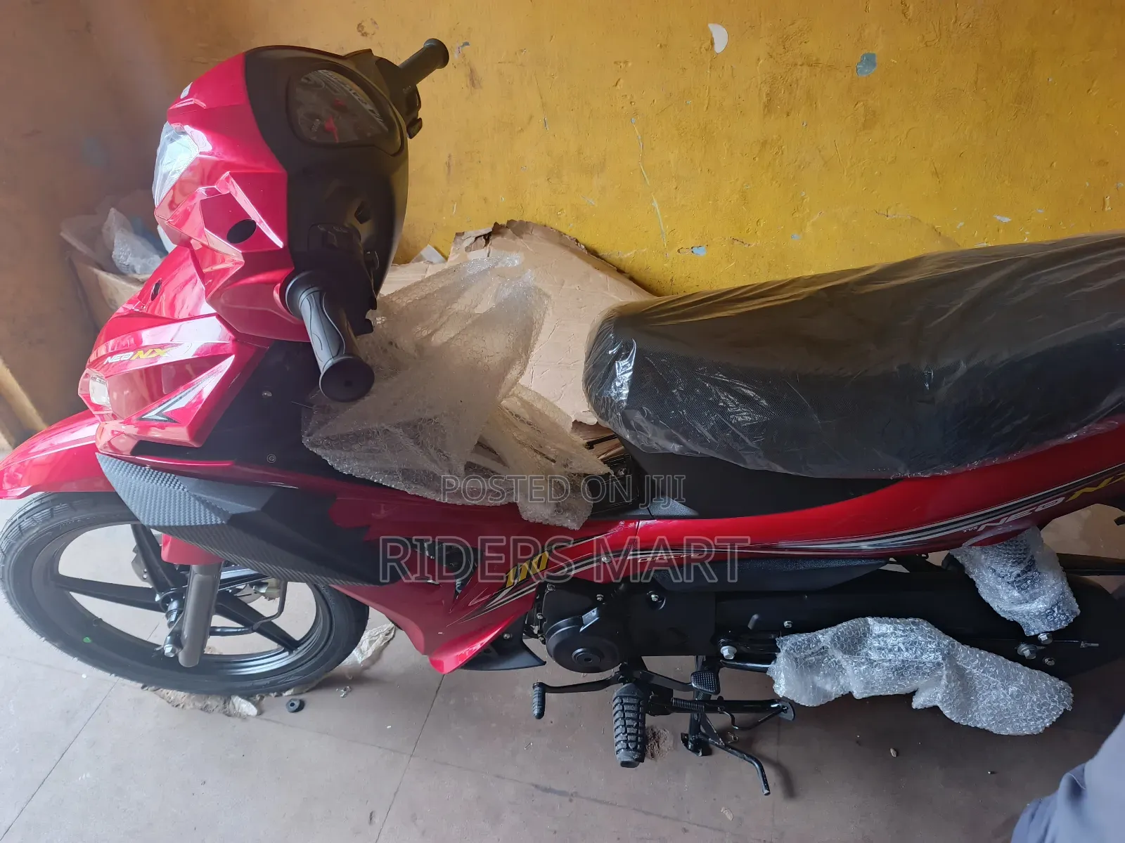 New TVS Neo NX 2022 Black