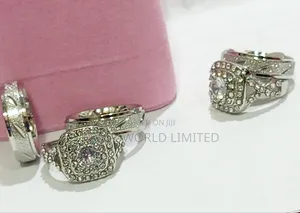 Silver Colour Non Tarnish Titanium Proposal/Wedding Rings