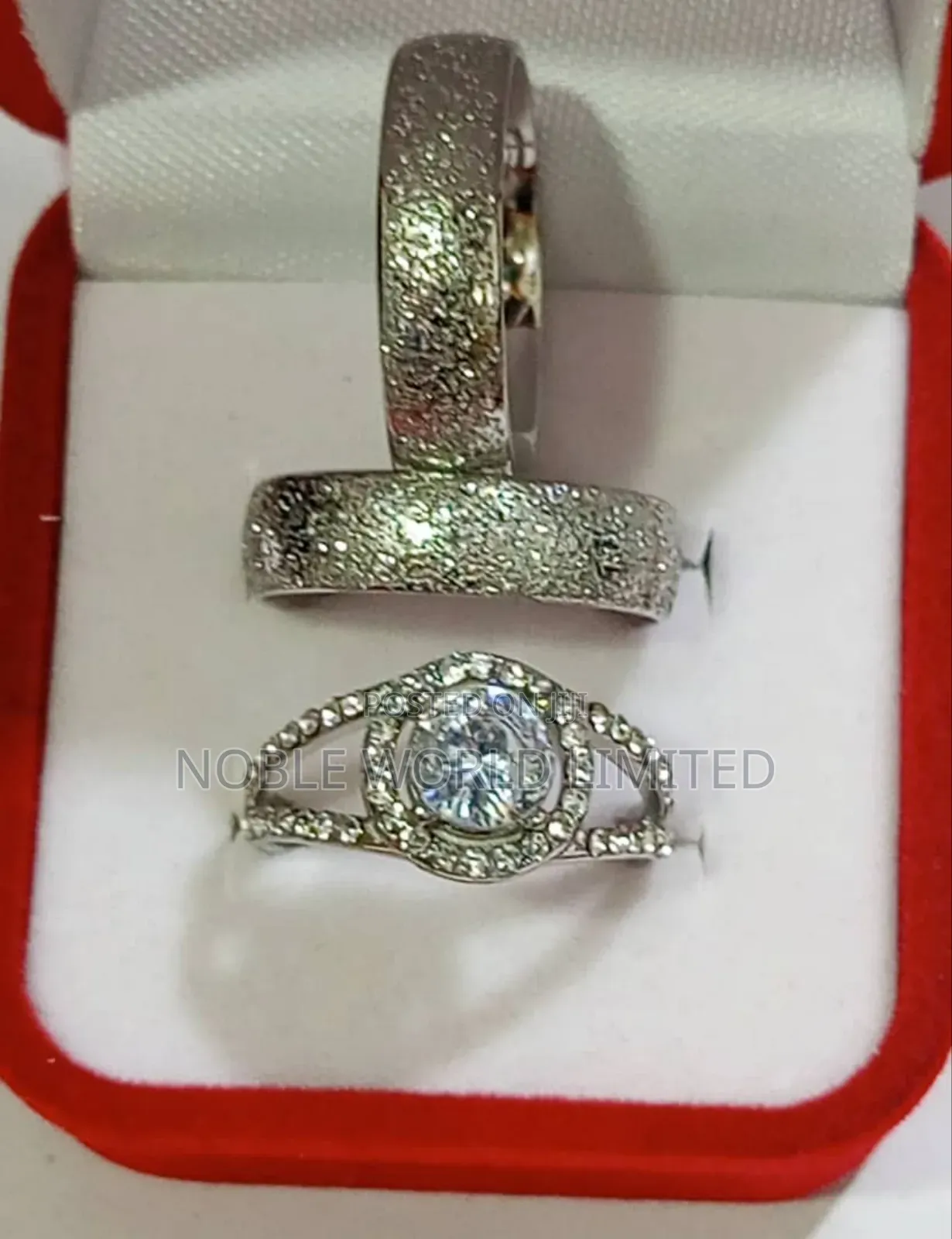 Silver Colour Non Tarnish Titanium Proposal/Wedding Rings