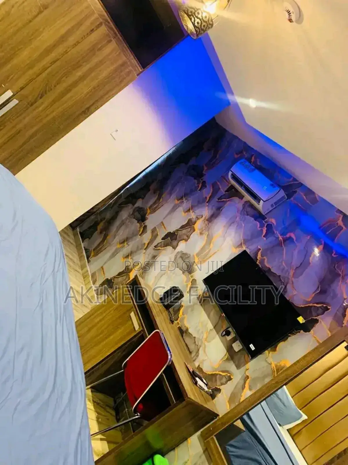 Wallpaper Installation