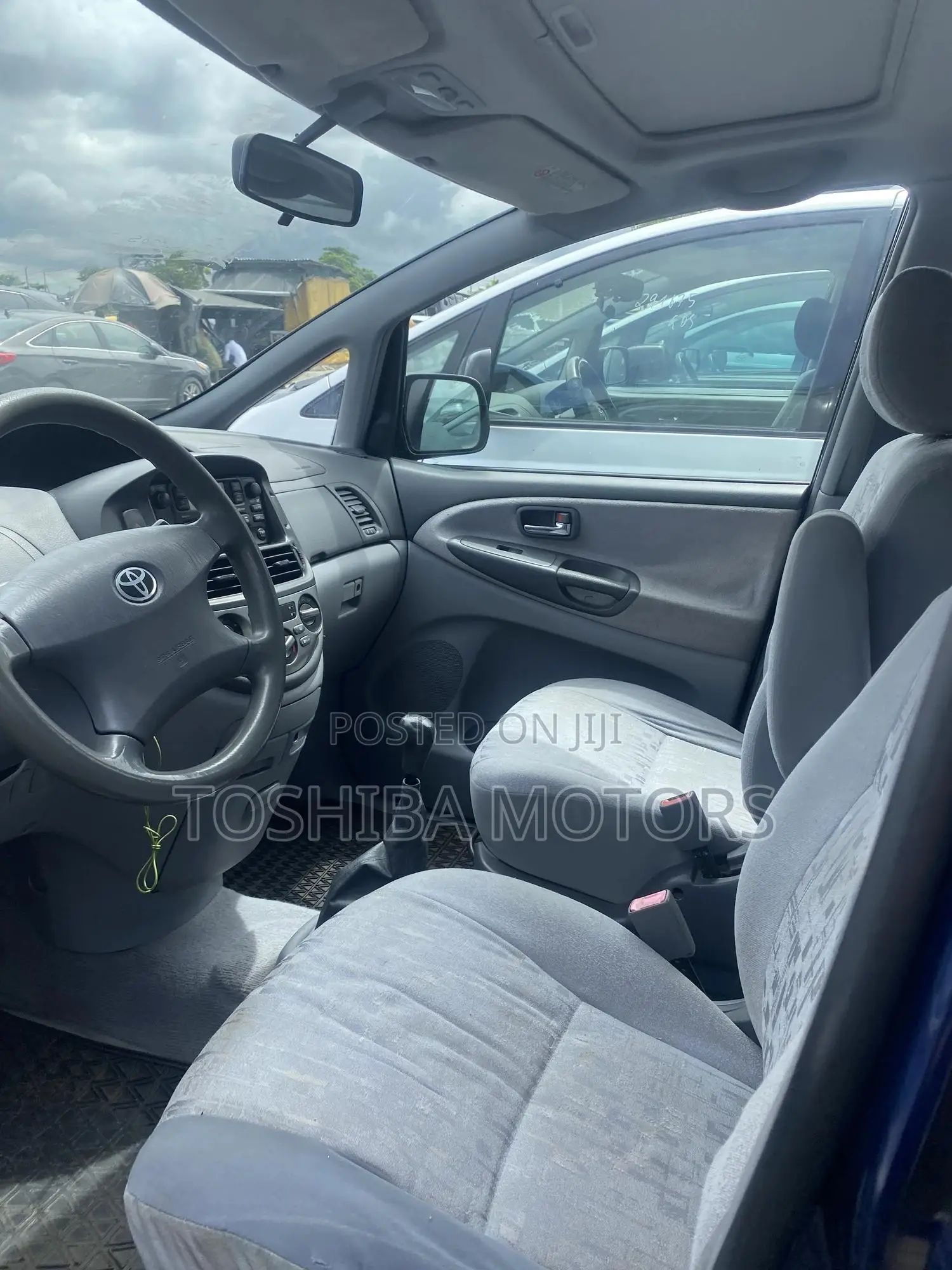 Toyota Previa 2005 Blue