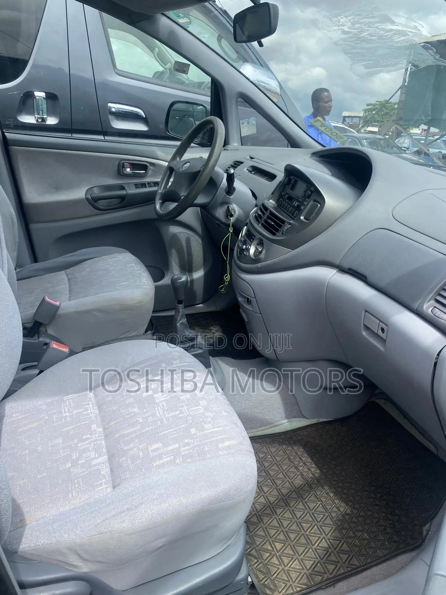 Toyota Previa 2005 Blue