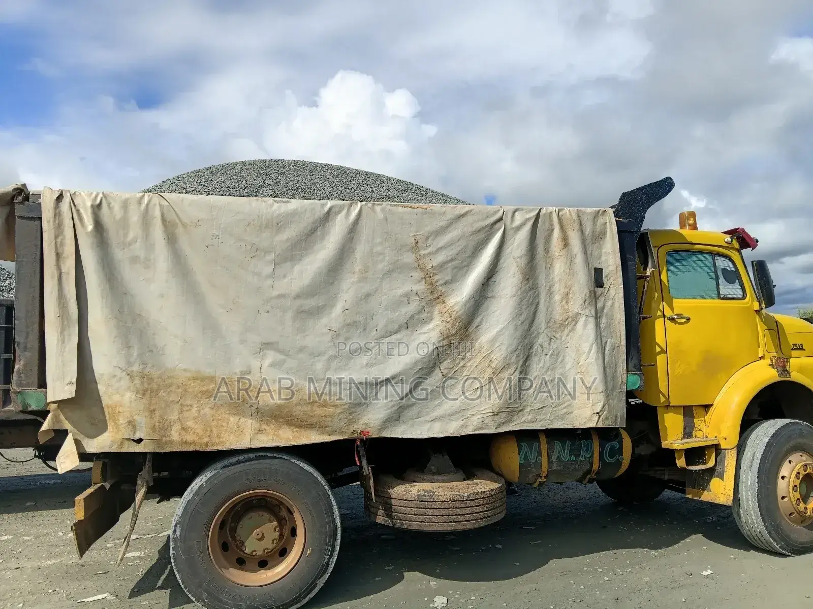Arab Iron Black Chipping and Granite