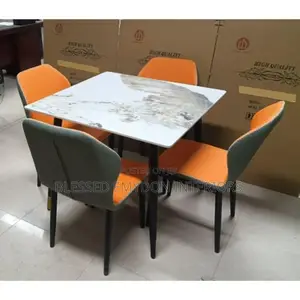 Luxury Dinning Round Mable Table + 4 Sitting Chairs.