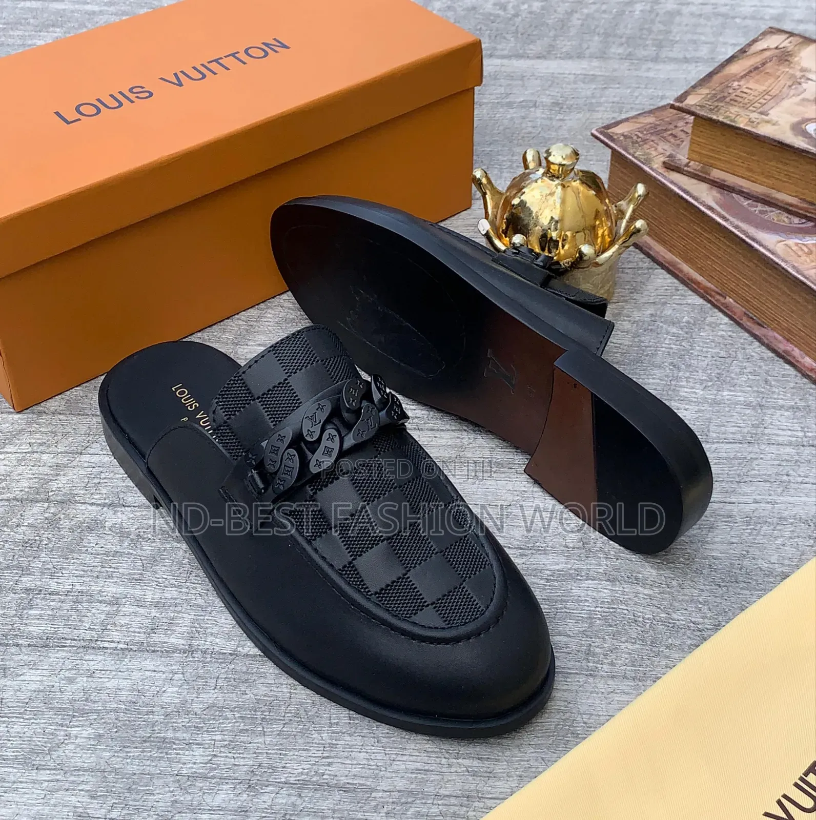 Louis Vuitton Black Leather Shoe