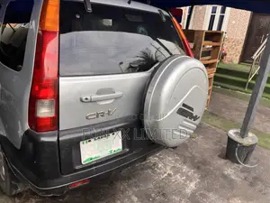 Clean Honda CRV and Opel Combo for Sales