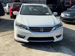 Honda Accord 2013 White