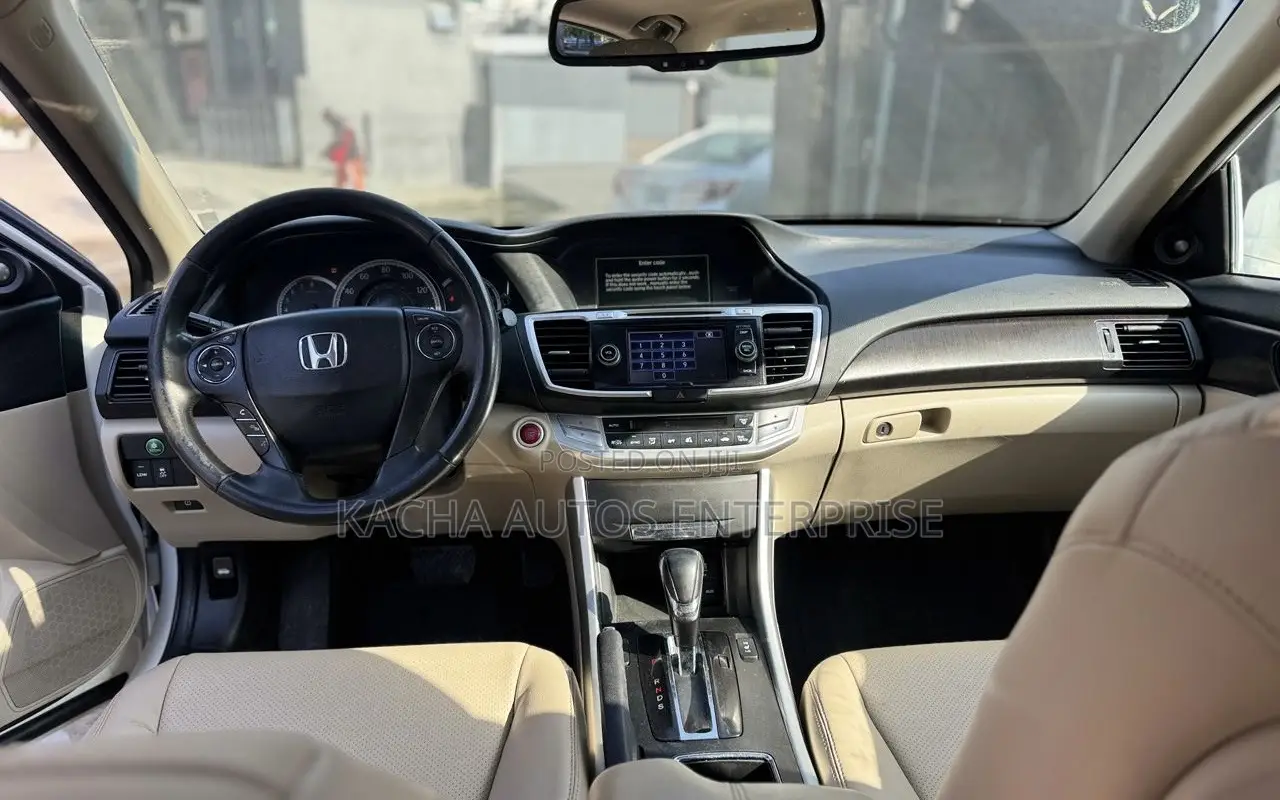 Honda Accord 2013 White