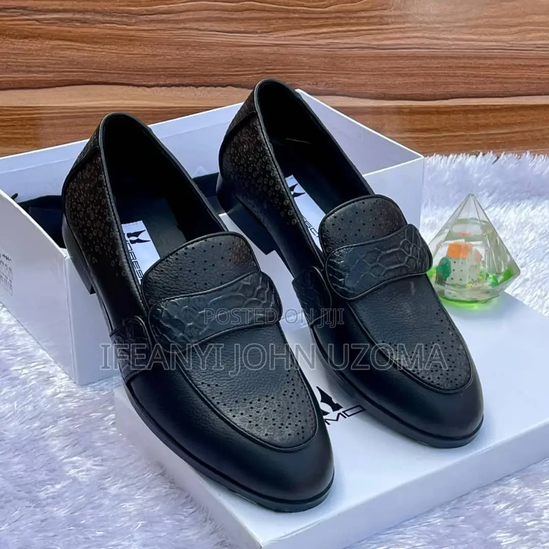 Black, White, Brown, Leather Men Corporate Shoe