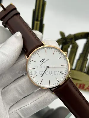 Daniel Wellington Leather Watch