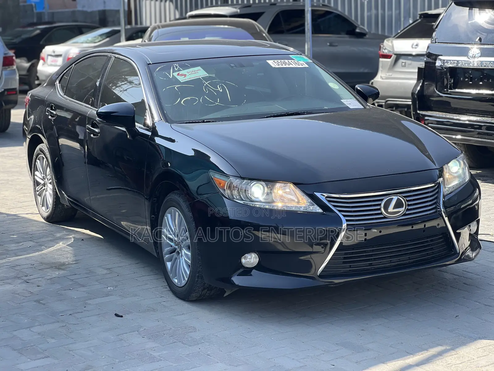 Lexus ES 2013 Black