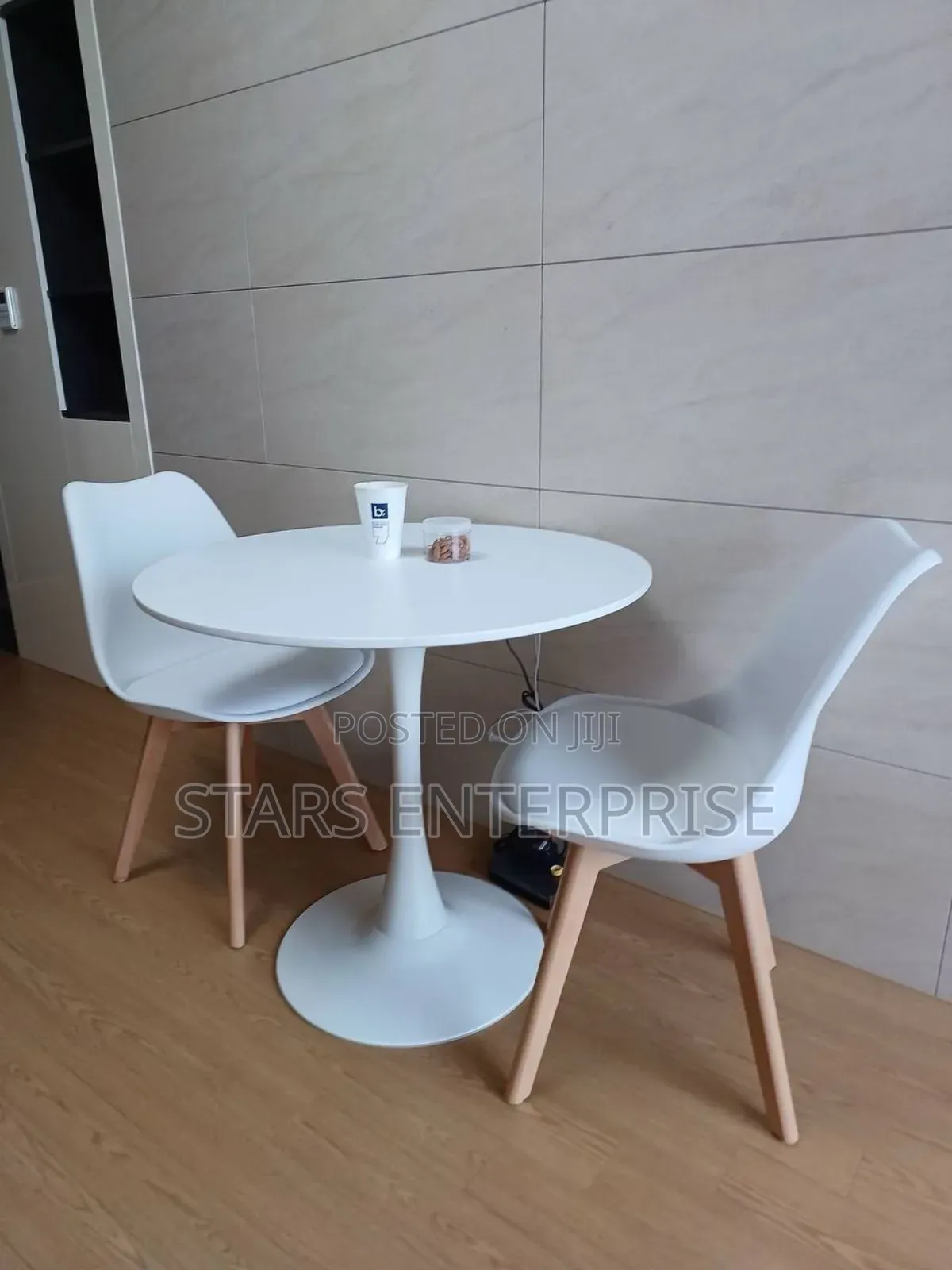 2 Seater Deluxe Dinning