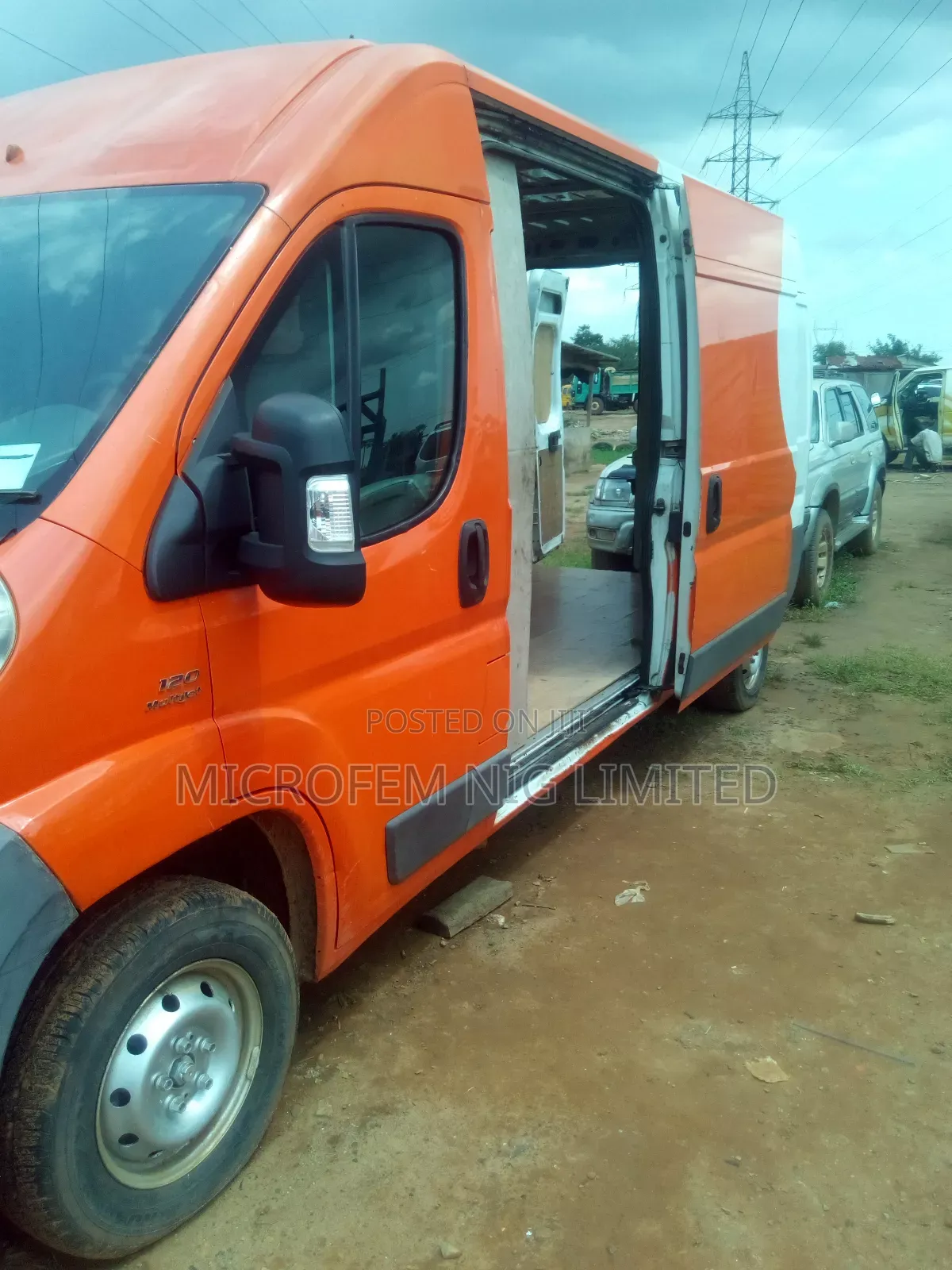Fiat Ducato 2010 Pink