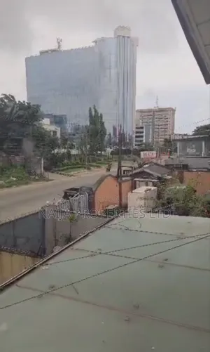 5 Bed Duplex With 4 Bed Penthouse at Ligali Ayorinde,V.I for Lease