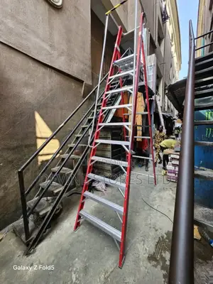 10 Steps Fibreglass Ladder(A) Ladder