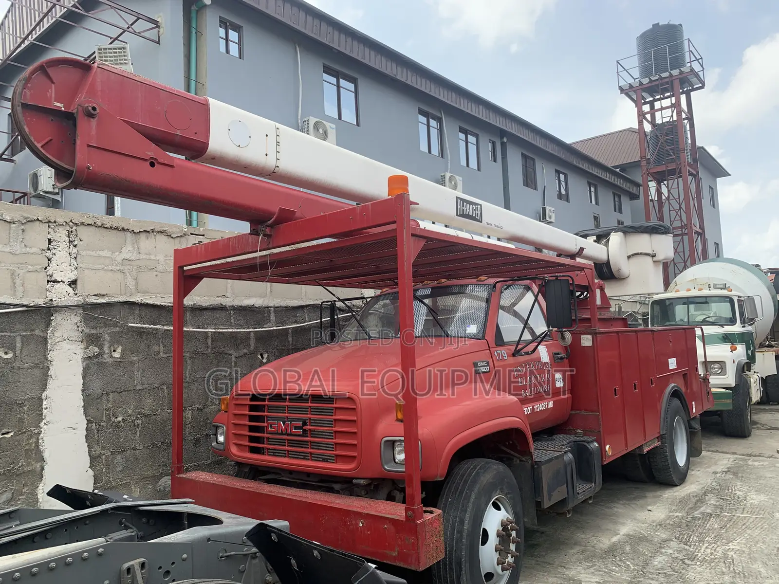 GMC Ladder/Pole Truck