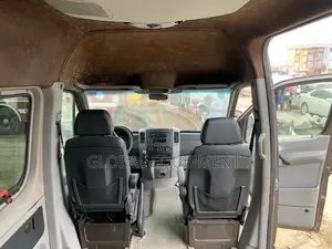Mercedes-Benz Sprinter 2014 Brown