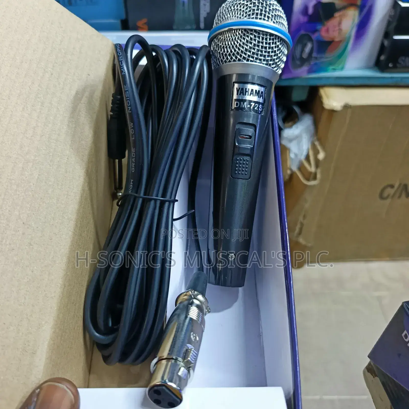 Yamaha Dm-72s Dynamic Microphone