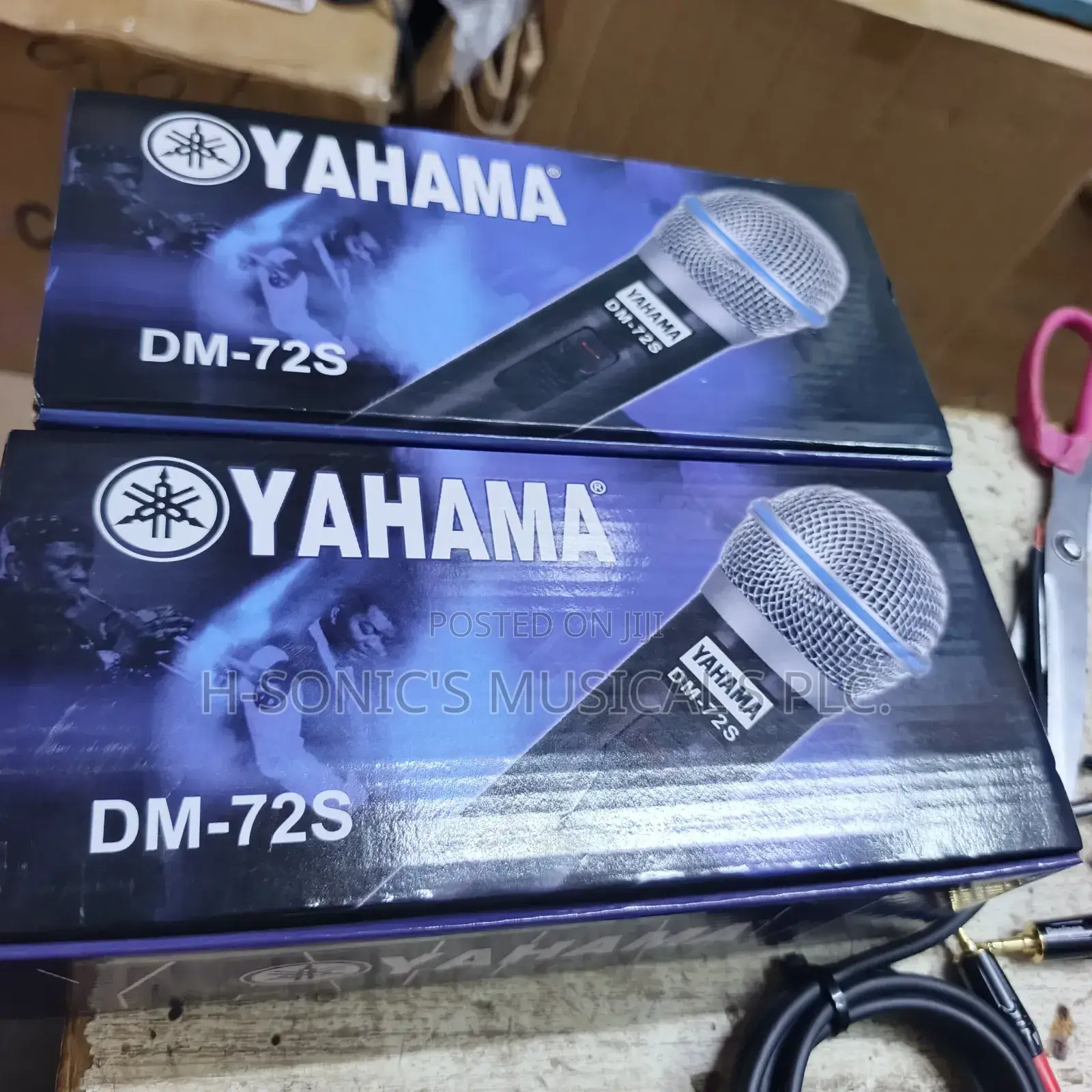 Yamaha Dm-72s Dynamic Microphone