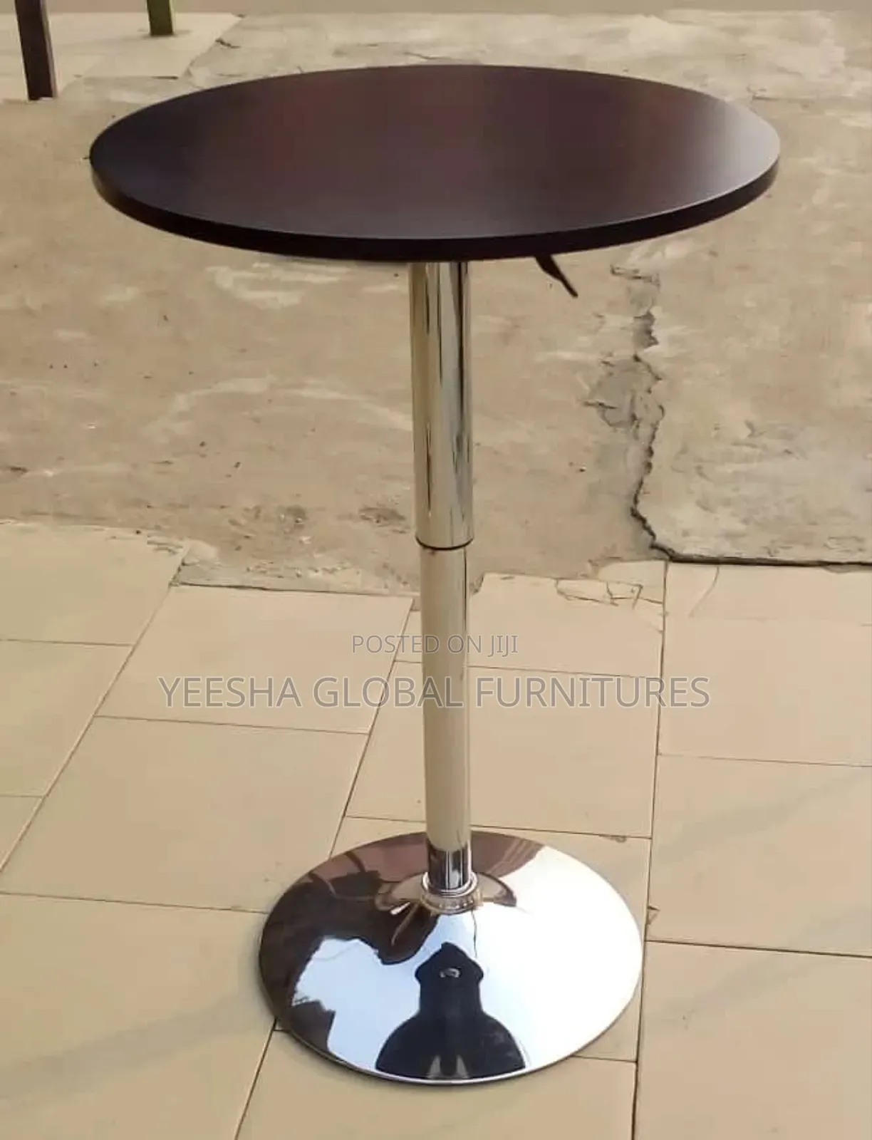 Adjustable Height Coffee Table