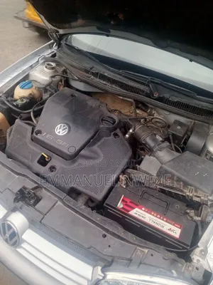 Volkswagen Golf 2.0 FSI Comfortline 2004 Silver