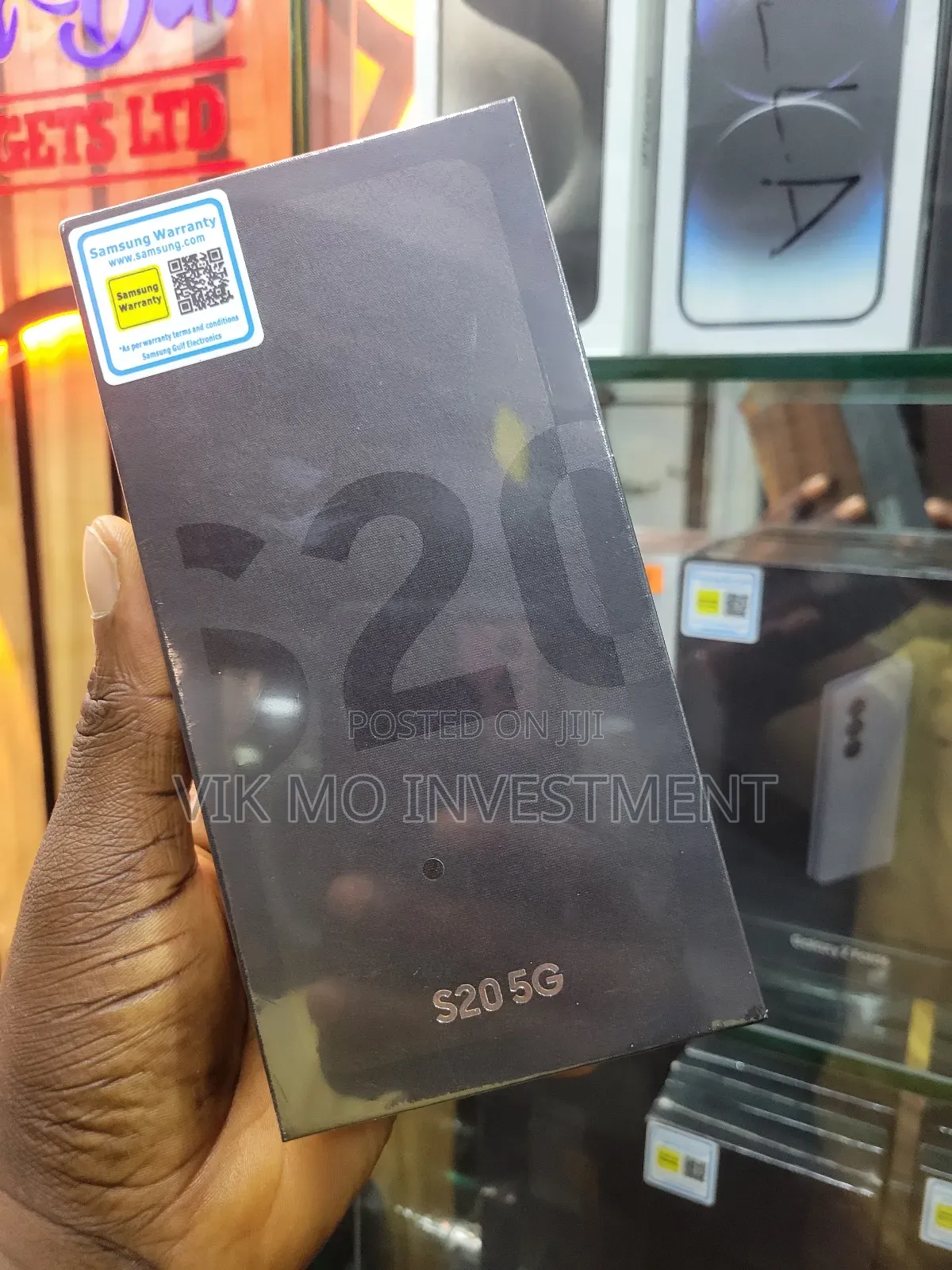 New Samsung Galaxy S20 128 GB Blue