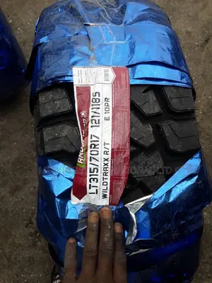 Brand New Lt315/70/17 Thailand Made Landspider Tyre
